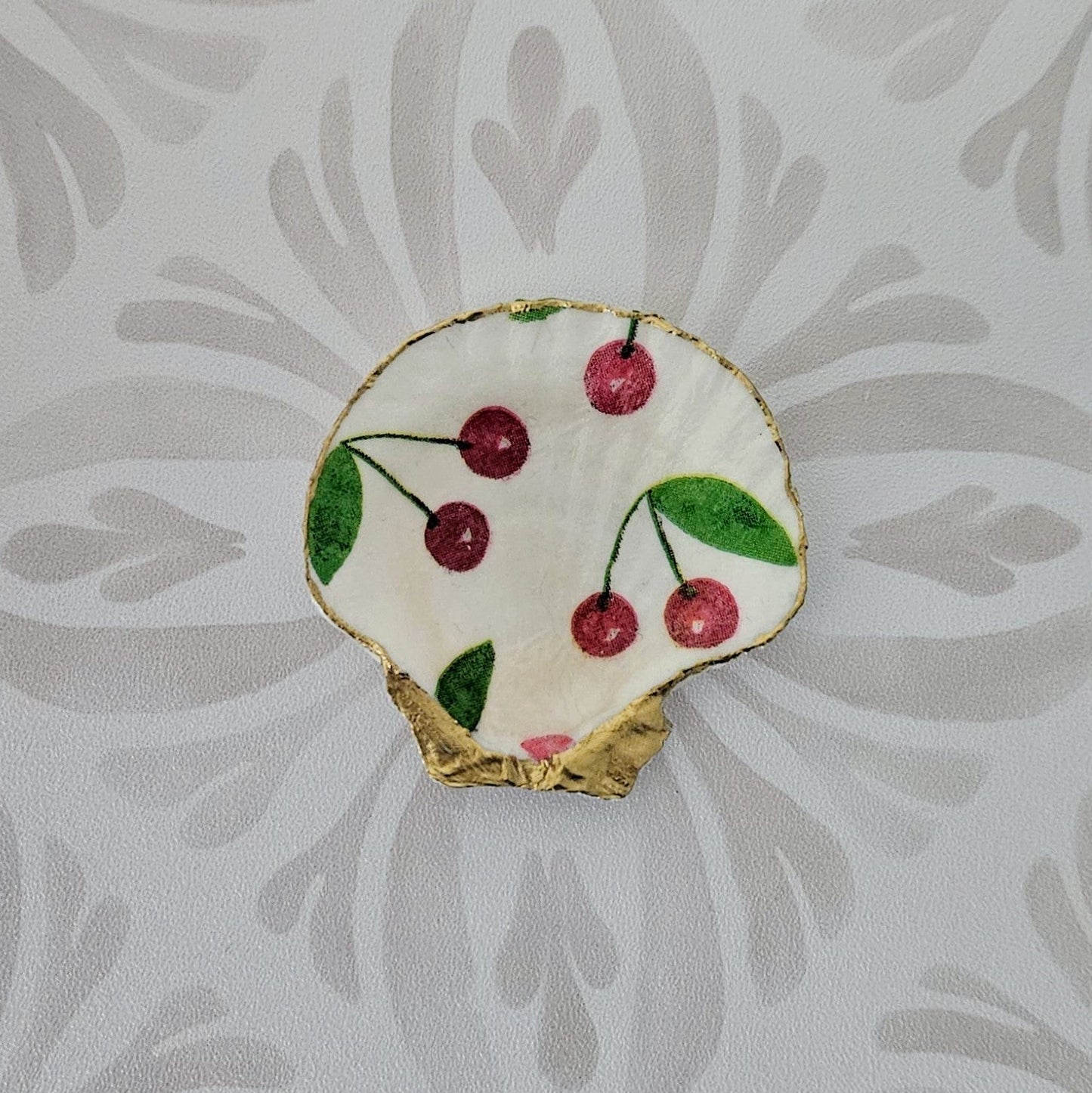 Cherry White Decoupage Scallop Shell